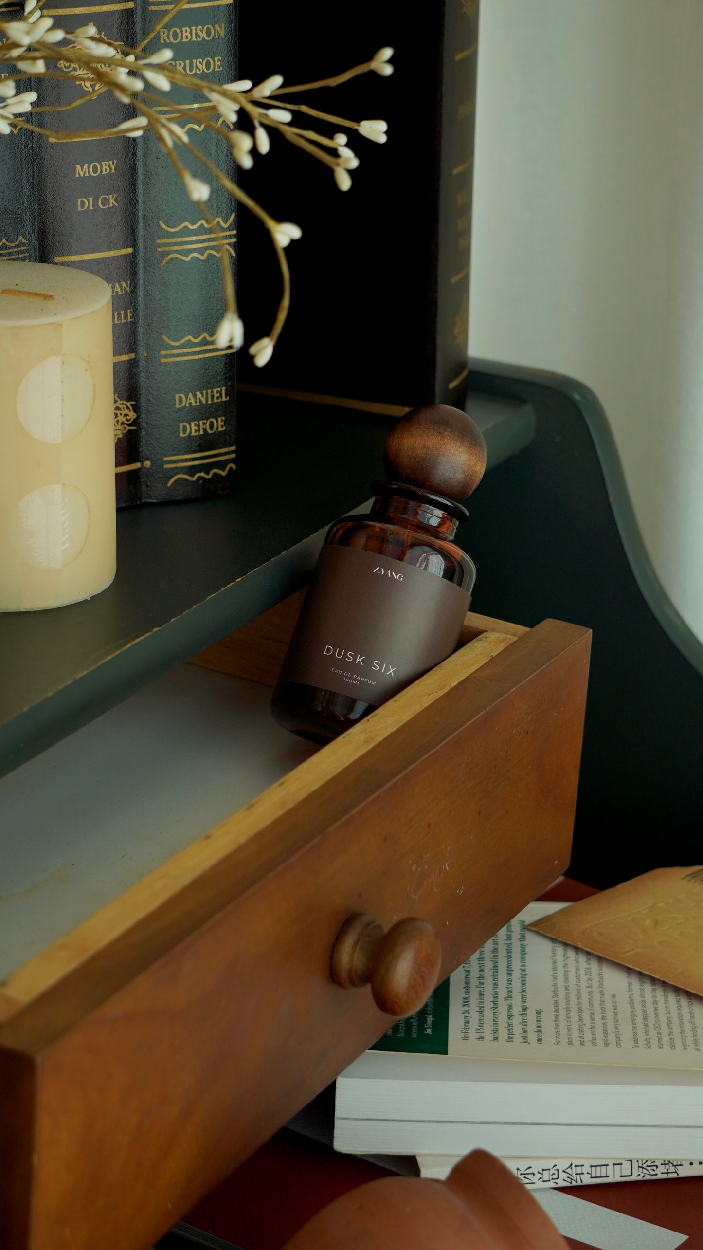 DUSK SIX Eau de Parfum